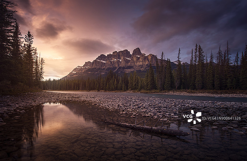城堡山图片素材