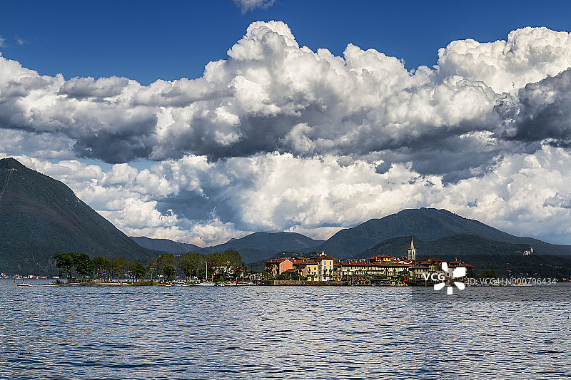 马焦雷湖图片素材