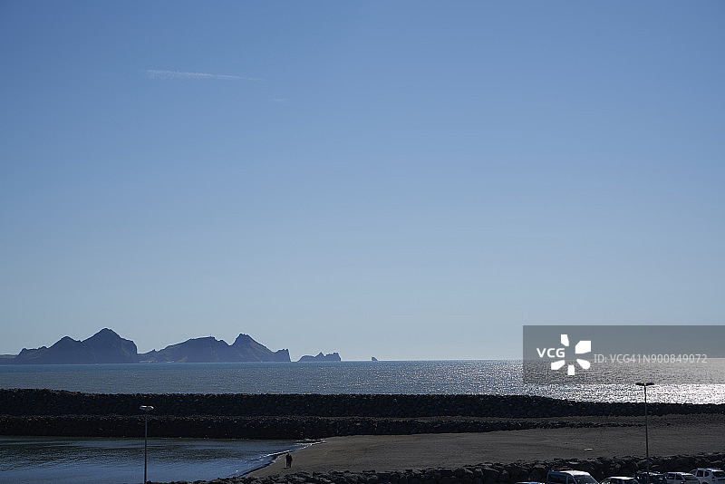 韦斯特曼纳群岛（西岛）全景，冰岛图片素材