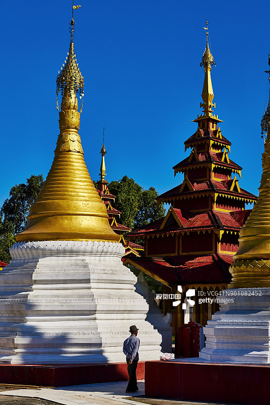 缅甸伊洛瓦底江的姜多岛图片素材