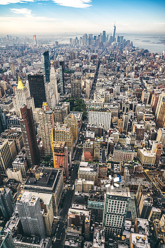 曼哈顿市中心清晨全景图片素材