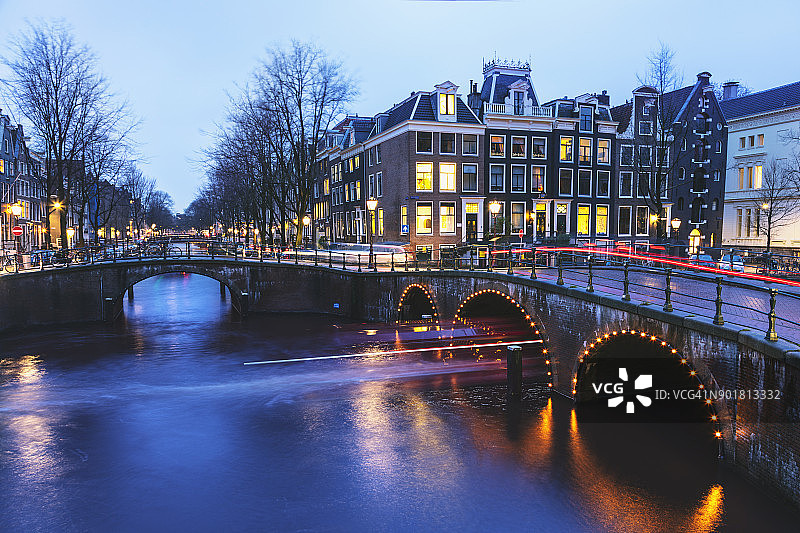 阿姆斯特丹静谧的运河风光图片素材