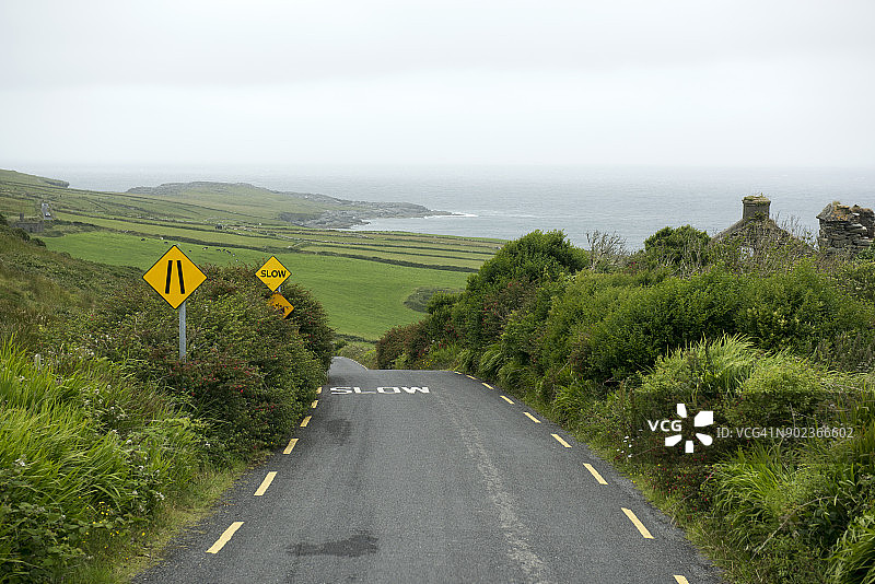 爱尔兰瓦伦蒂亚岛乡村景色图片素材