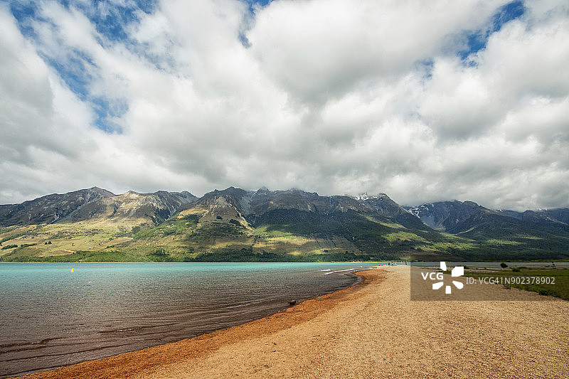 新西兰南岛瓦卡蒂普湖北部格林诺奇图片素材