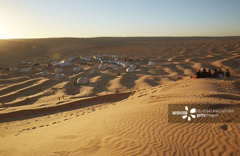 “火星营地”沙漠营地，沙丘景观图片素材