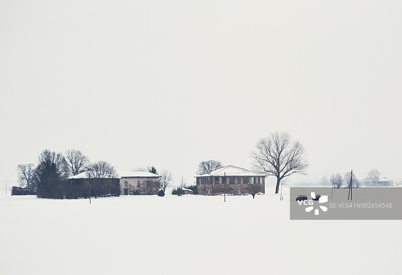 白色的风景图片素材