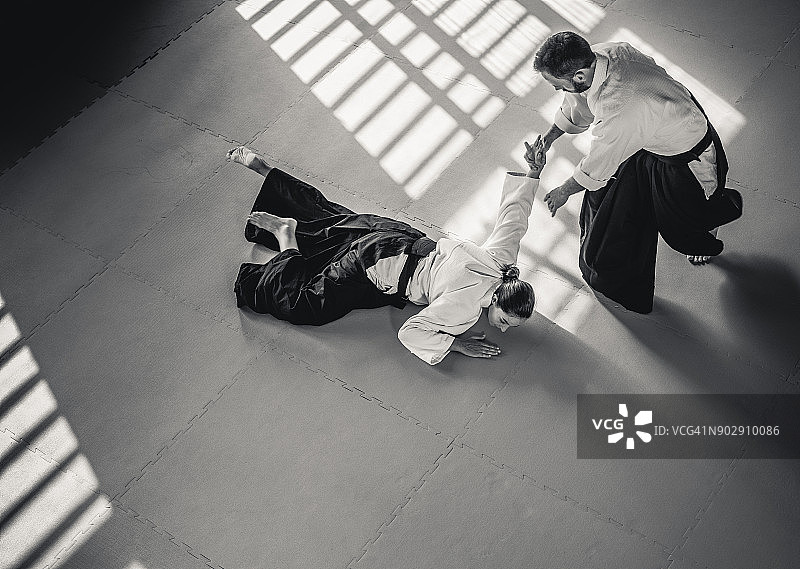 两位合气道选手图片素材