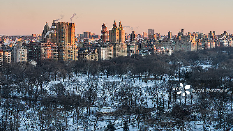 纽约中央公园雪景航拍图片素材