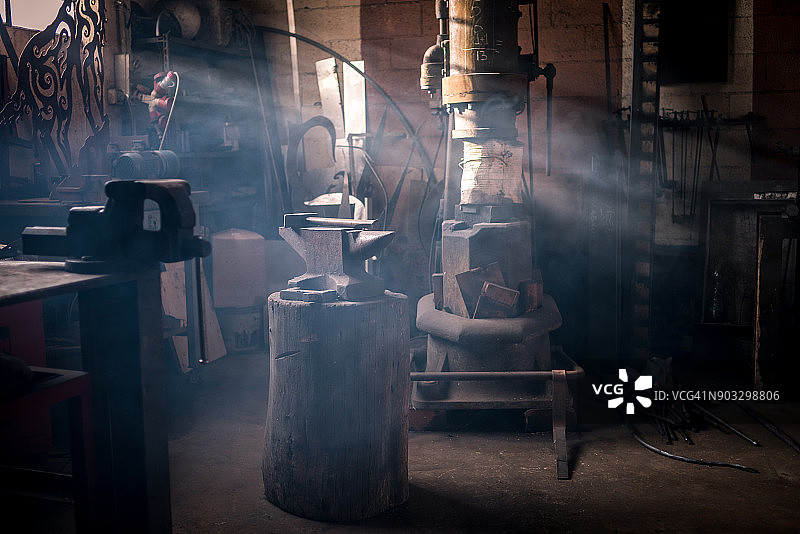 铁匠艺术家工作室图片素材