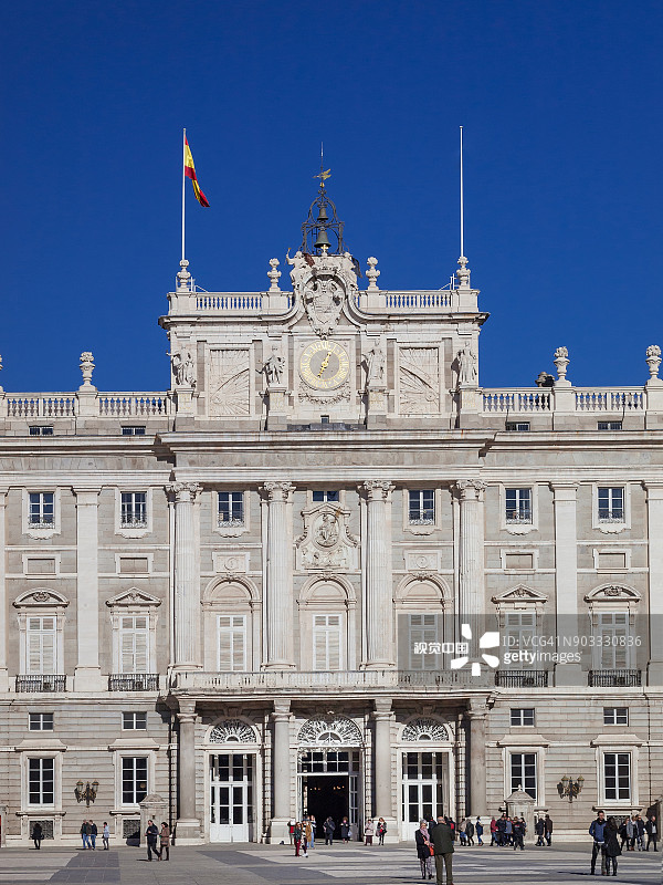 西班牙马德里王宫庭院图片素材