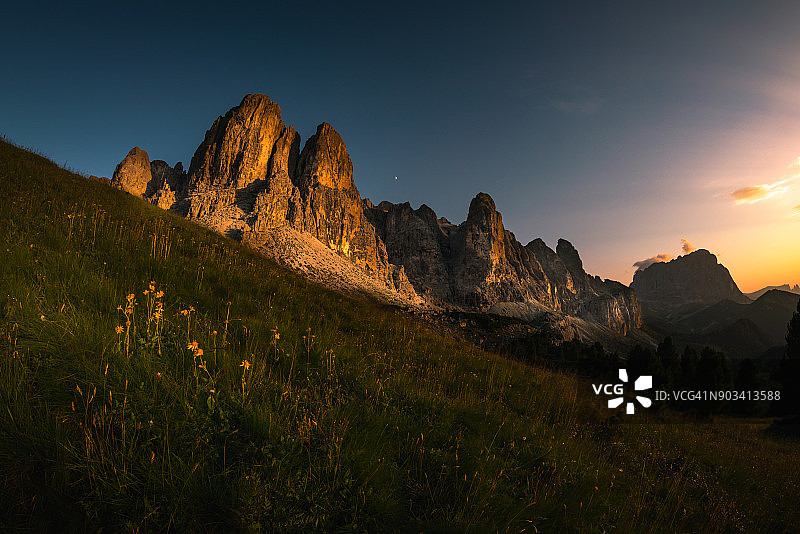 意大利瓦尔加迪纳山口图片素材