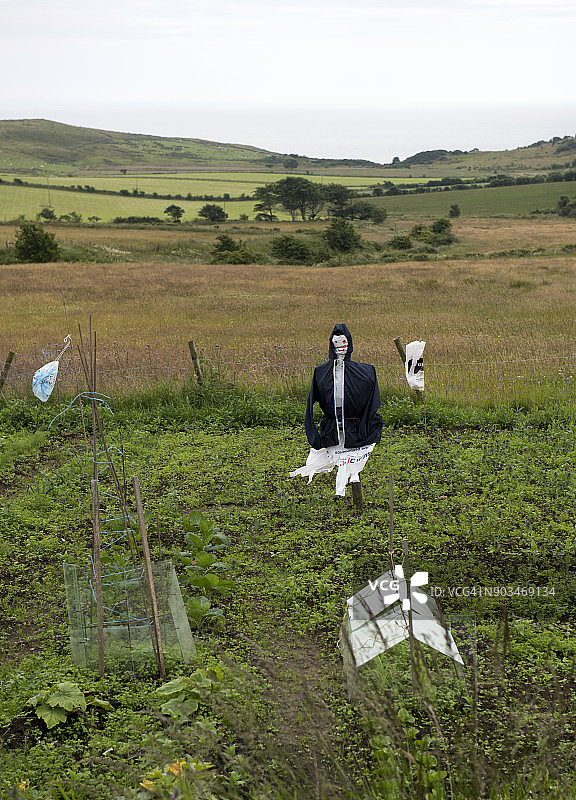 乡村景色：苏格兰阿伦岛基尔多南的稻草人图片素材