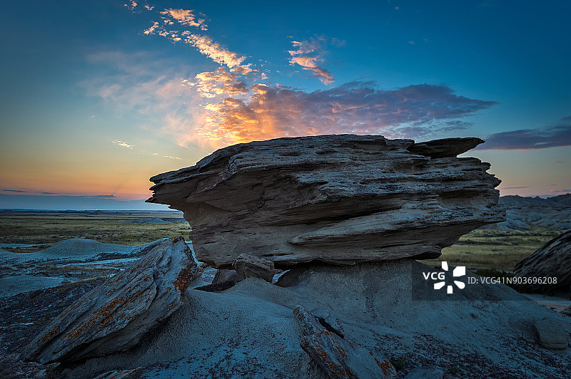 内布拉斯加州西北部蟾蜍石地质公园的日出图片素材