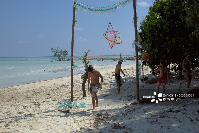 在印度哈夫洛克岛举行的以色列迷幻舞曲派对图片素材