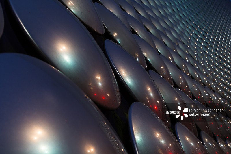 夜幕下的塞尔福里奇百货大楼图片素材