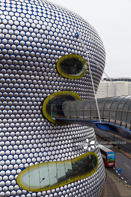 塞尔福里奇百货大楼转角的门窗图片素材