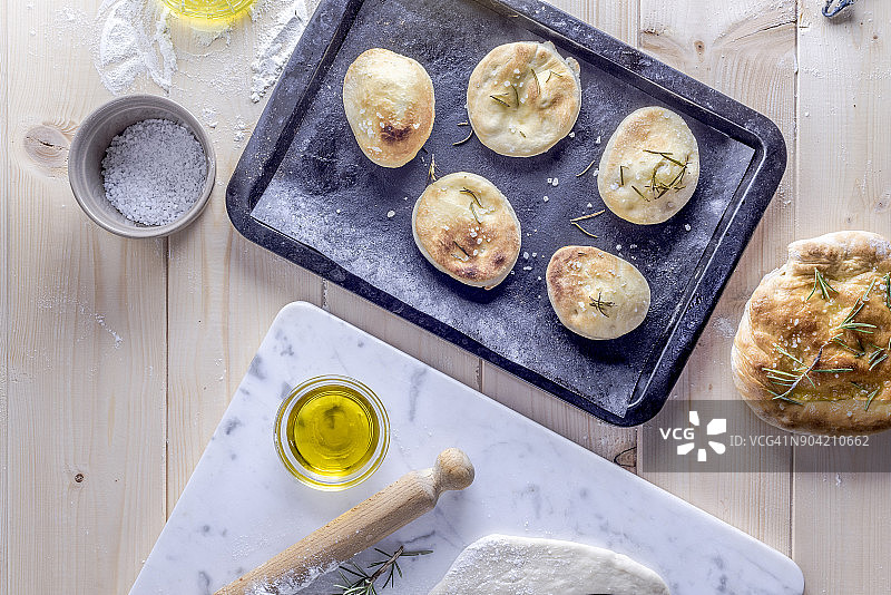 佛卡夏面包制作图片素材