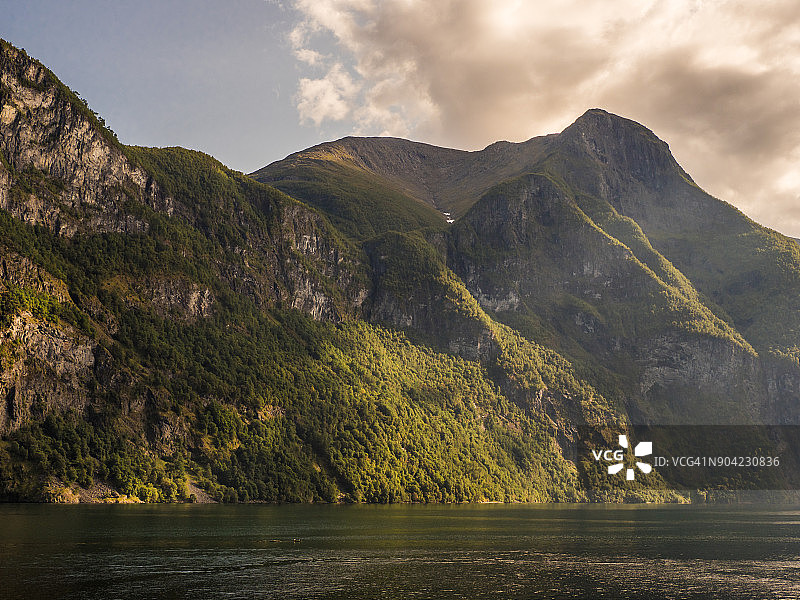 松恩-菲尤拉讷郡图片素材