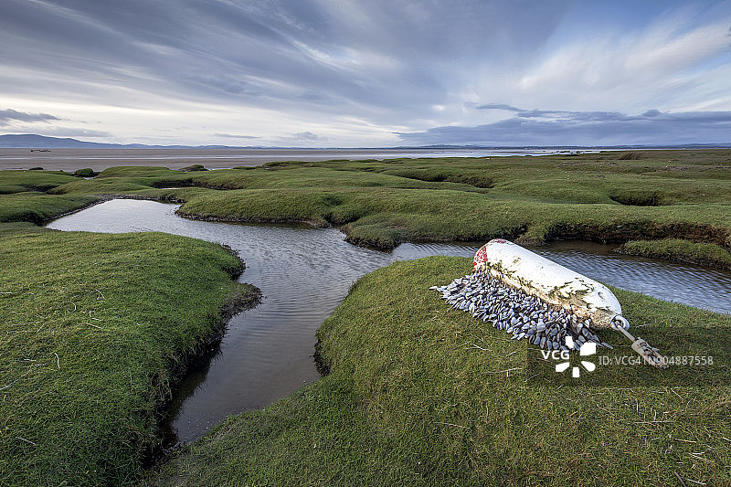 英国海岸线索尔威湾潮汐盐沼图片素材