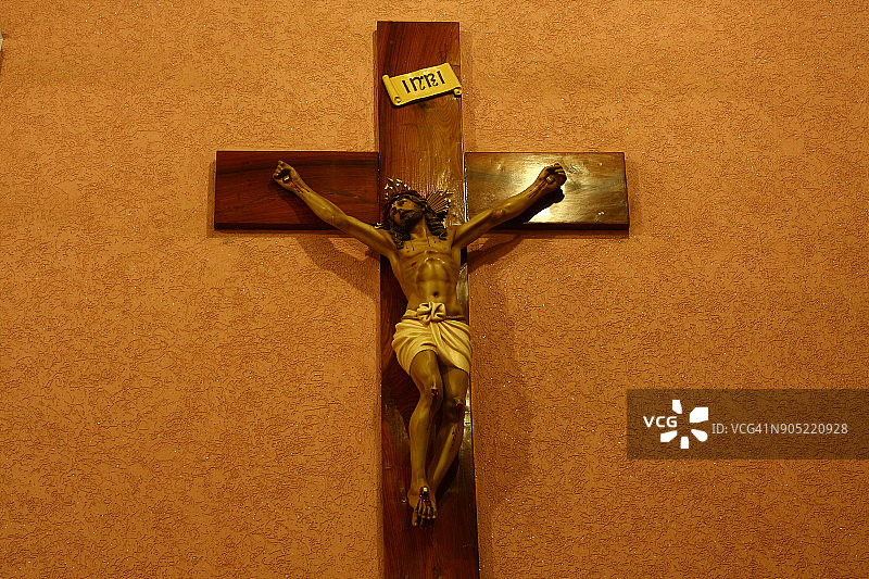十字架上的耶稣基督图片素材