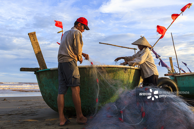 越南渔市渔网图片素材