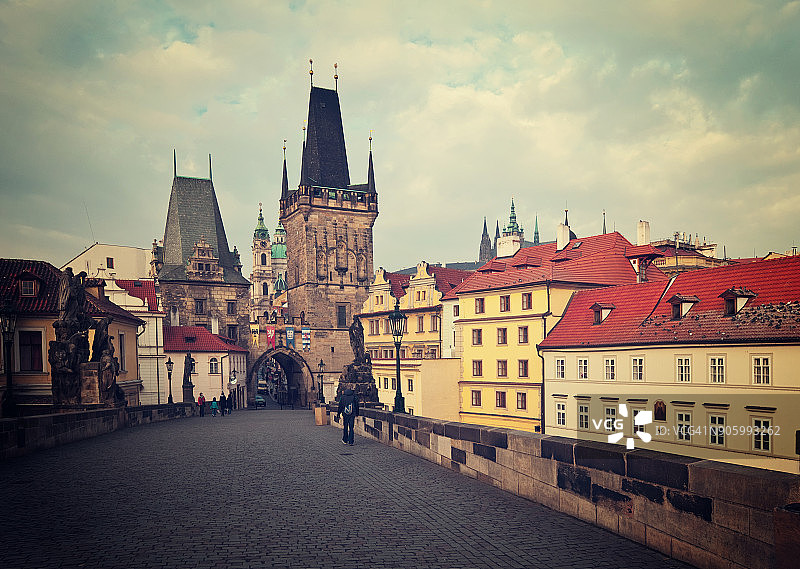 布拉格的查理大桥图片素材