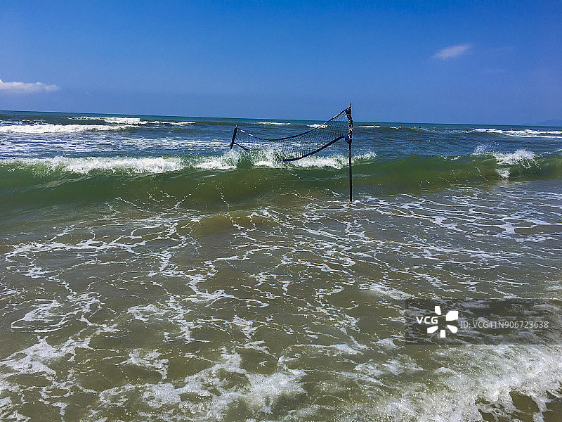 在海滩上图片素材