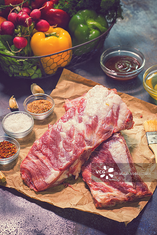 新鲜生猪排骨图片素材