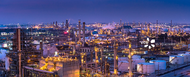 炼油厂全景图片素材