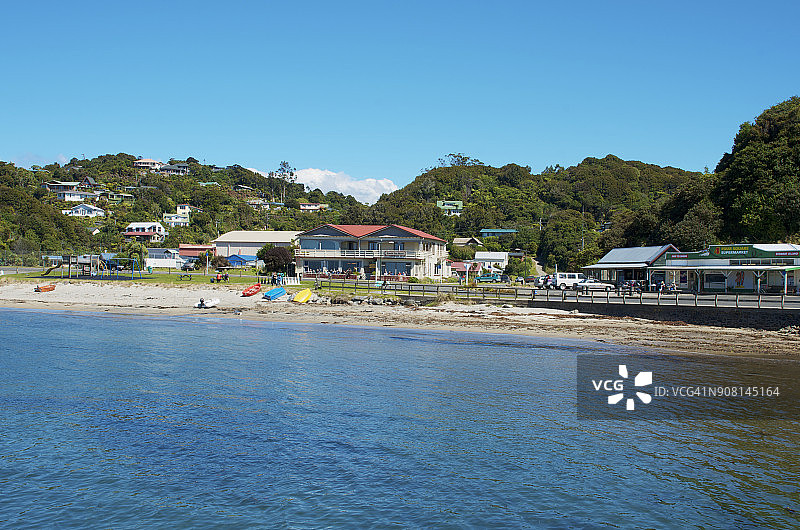 奥班村庄、海滩和半月湾图片素材