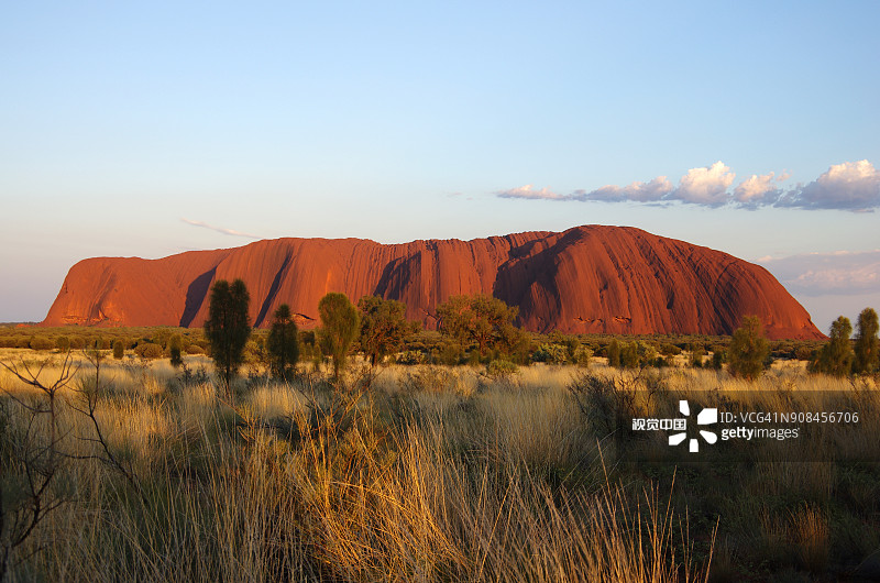 澳大利亚乌鲁鲁国家公园乌鲁鲁的日出图片素材