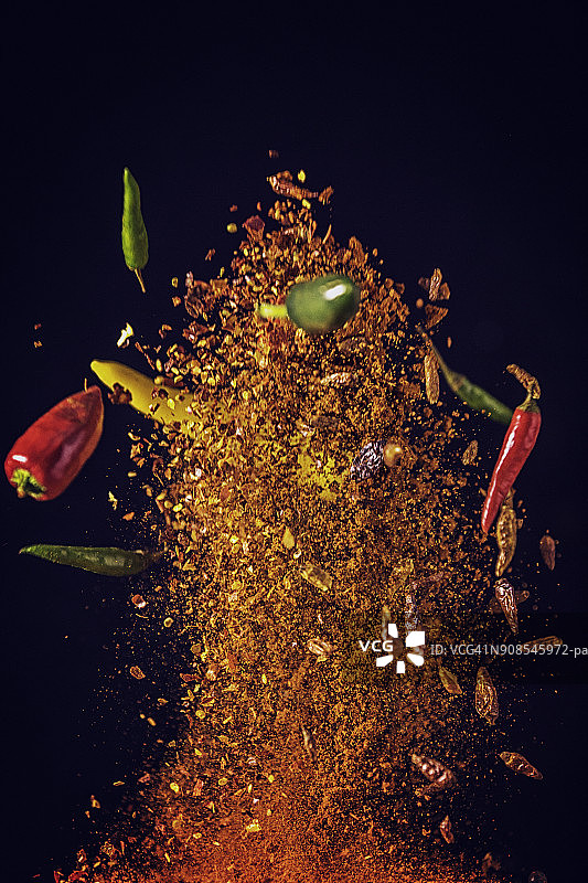 辣椒罗勒香料混合美食图片素材