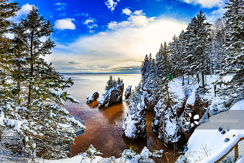 新不伦瑞克省的霍普韦尔岩石图片素材