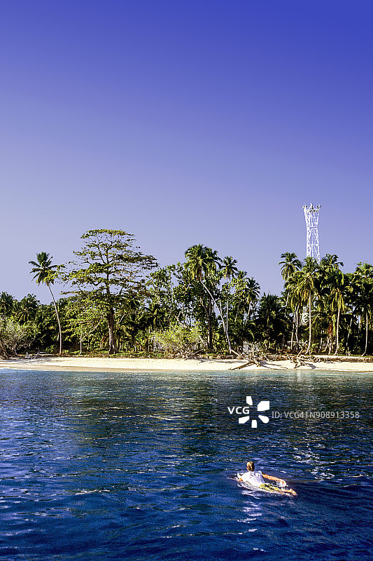 明打威群岛冲浪图片素材