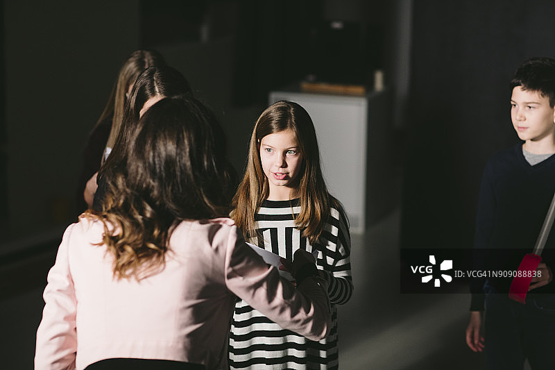 学校戏剧排练图片素材