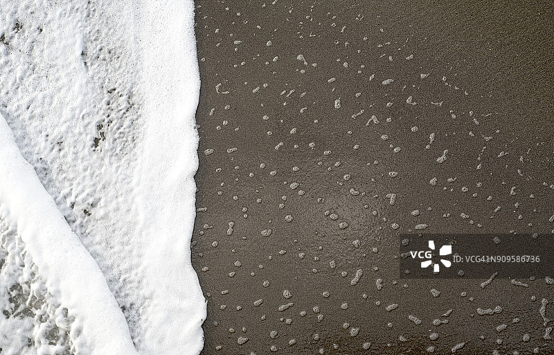 海浪的泡沫图片素材