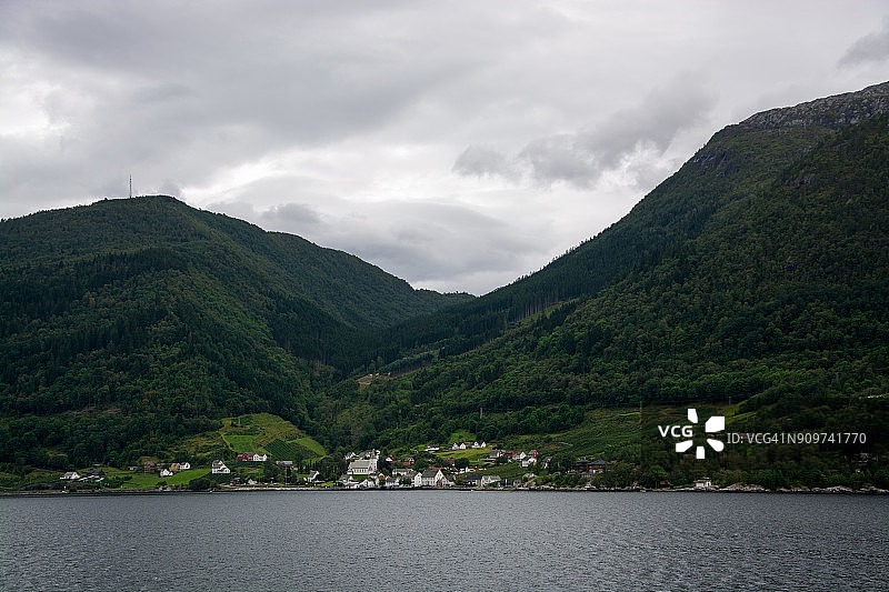 哈当厄尔峡湾，挪威霍达兰图片素材