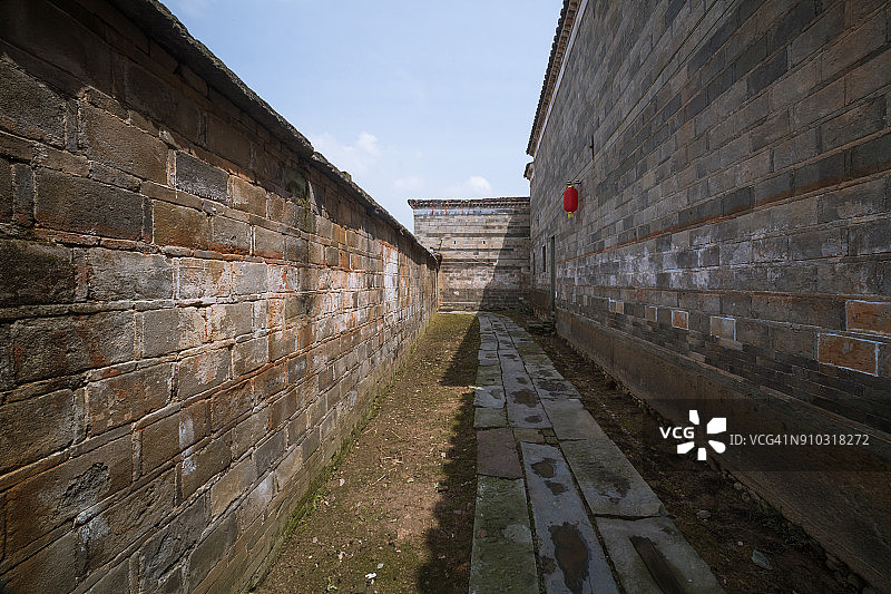 中国福州：2017年4月22日，位于福州市晋溪县的祝桥村，是一座保存完好的古老村庄，拥有大量明清时期的建筑图片素材