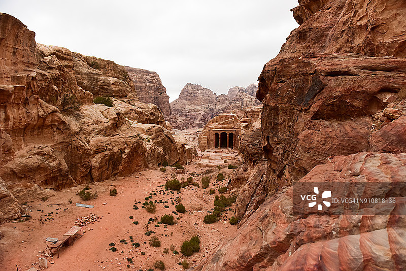 佩特拉瓦迪法拉萨的花园神庙图片素材