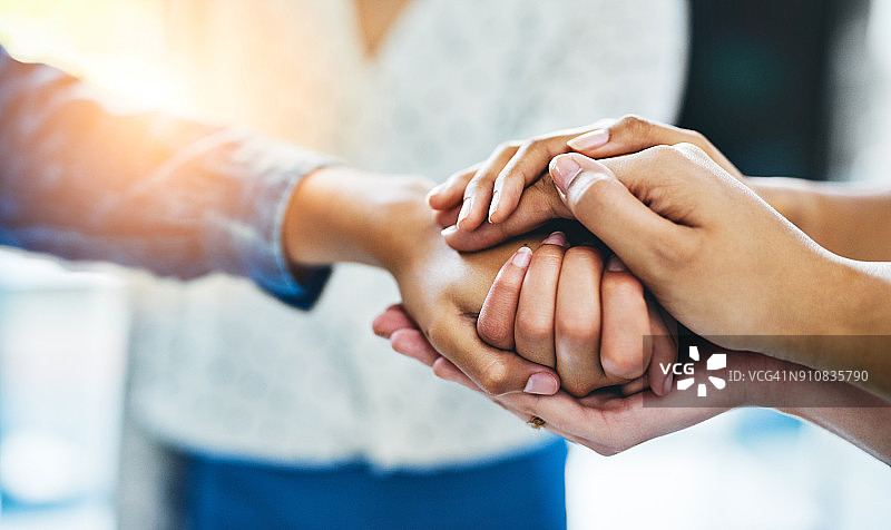 互相支持和帮助，创造奇迹图片素材