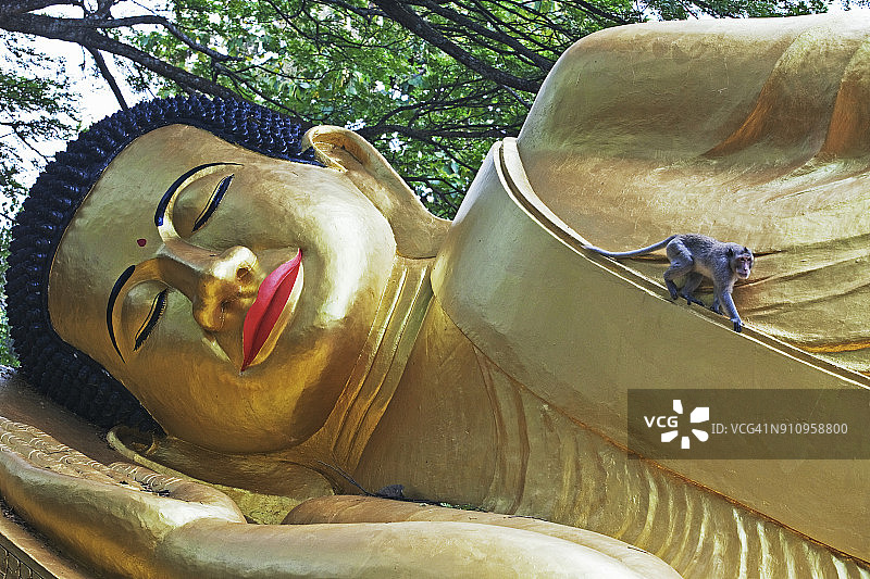 磅湛的Phnom Pros Phnom Srey寺庙图片素材