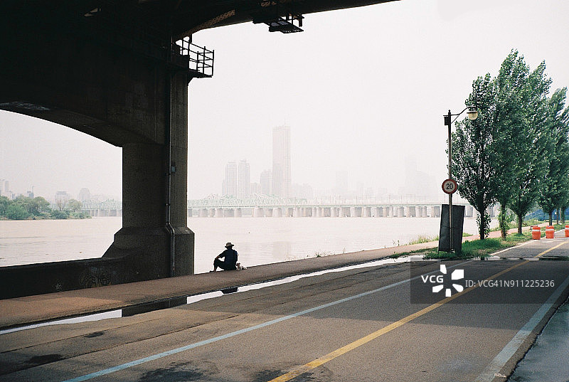 韩国京畿道汉江步行和自行车道图片素材