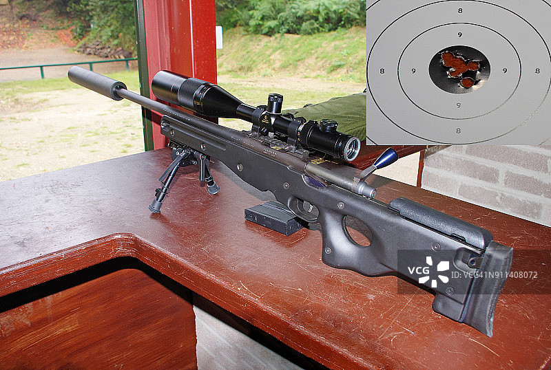 7.62毫米北约制式消音狙击步枪图片素材