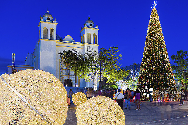 圣萨尔瓦多自由广场的圣诞节图片素材