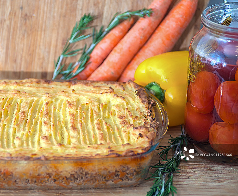 制作传统牧羊人派图片素材