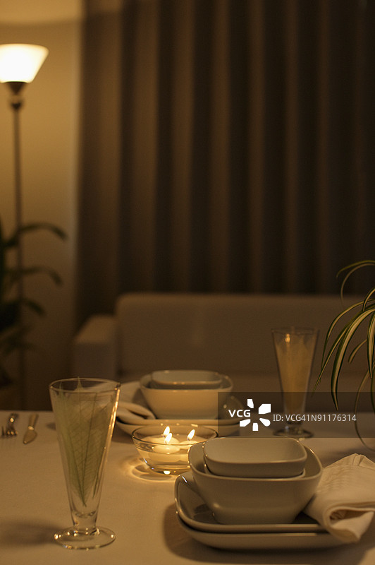 餐桌布置图片素材