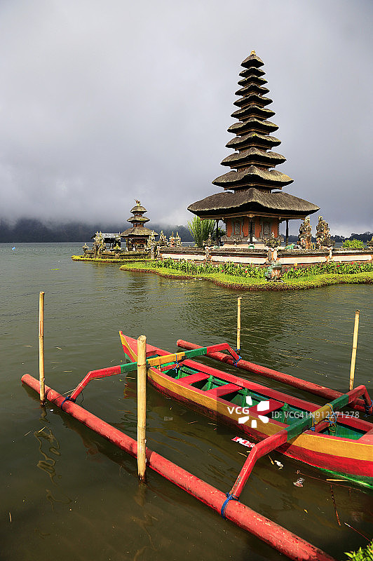 布拉坦水神庙图片素材