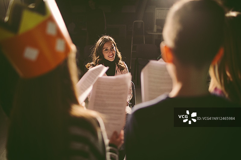 学校戏剧排练图片素材