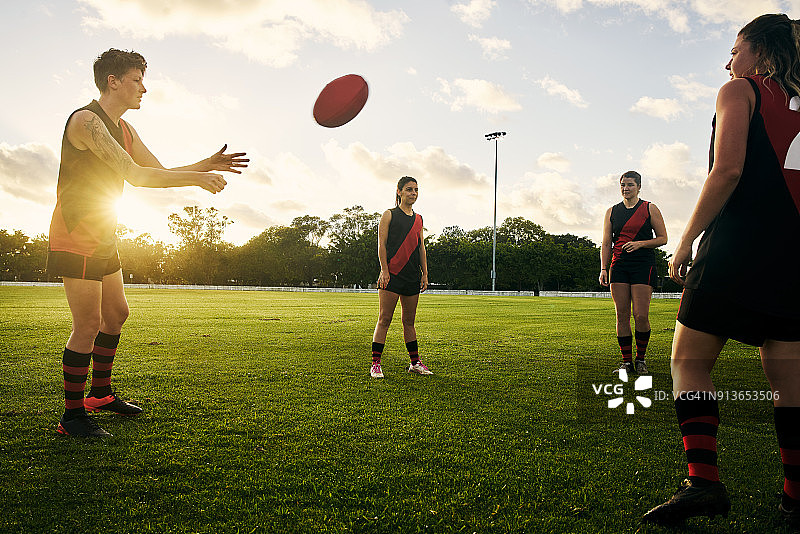 努力、聪明、协作图片素材