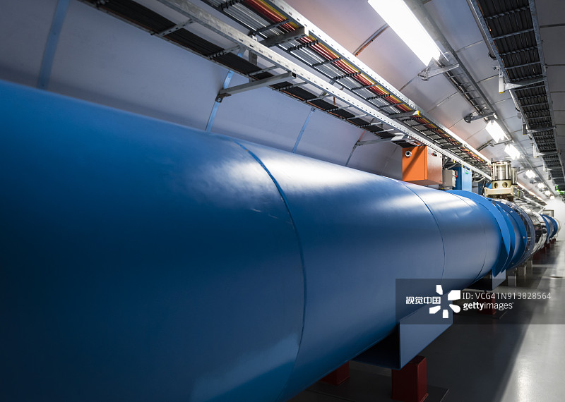 欧洲核子研究中心（CERN）的大型强子对撞机（LHC）核粒子加速器，日内瓦（瑞士）图片素材